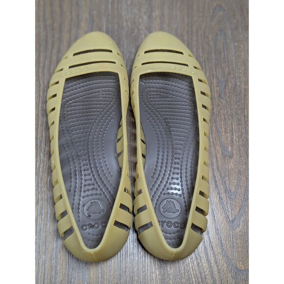 Crocs Adrina II Closed Toe Slip On Ballet Flats Shoes Womens 7 Olive Green Logo - Picture 11 of 13